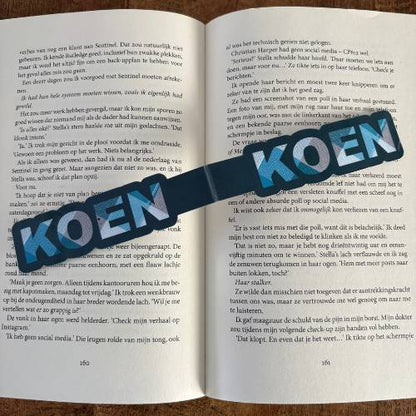Boekenlegger magneet | Gepersonaliseerd met NAAM ruitjes blauw/groen