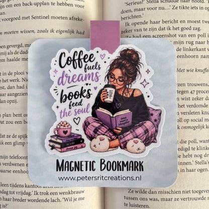 Boekenlegger magneet | Girl coffee fuels dreams books feed the soul