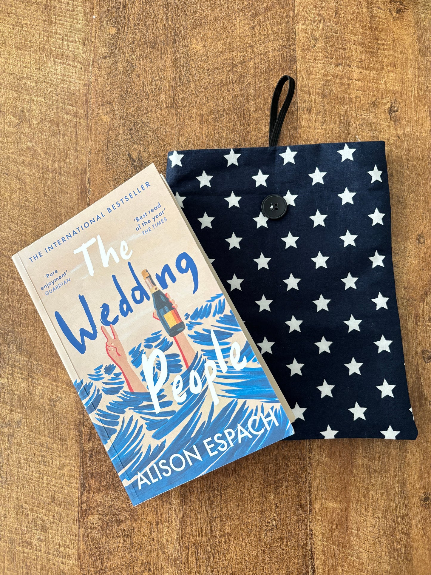 Booksleeve | Stoffen boekenhoes donkerblauw met witte sterren (evt gepersonaliseerd)