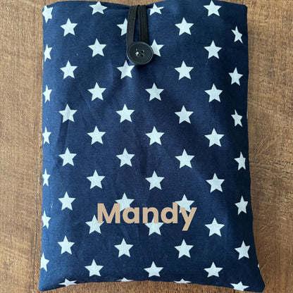 Booksleeve | Stoffen boekenhoes donkerblauw met witte sterren (evt gepersonaliseerd)